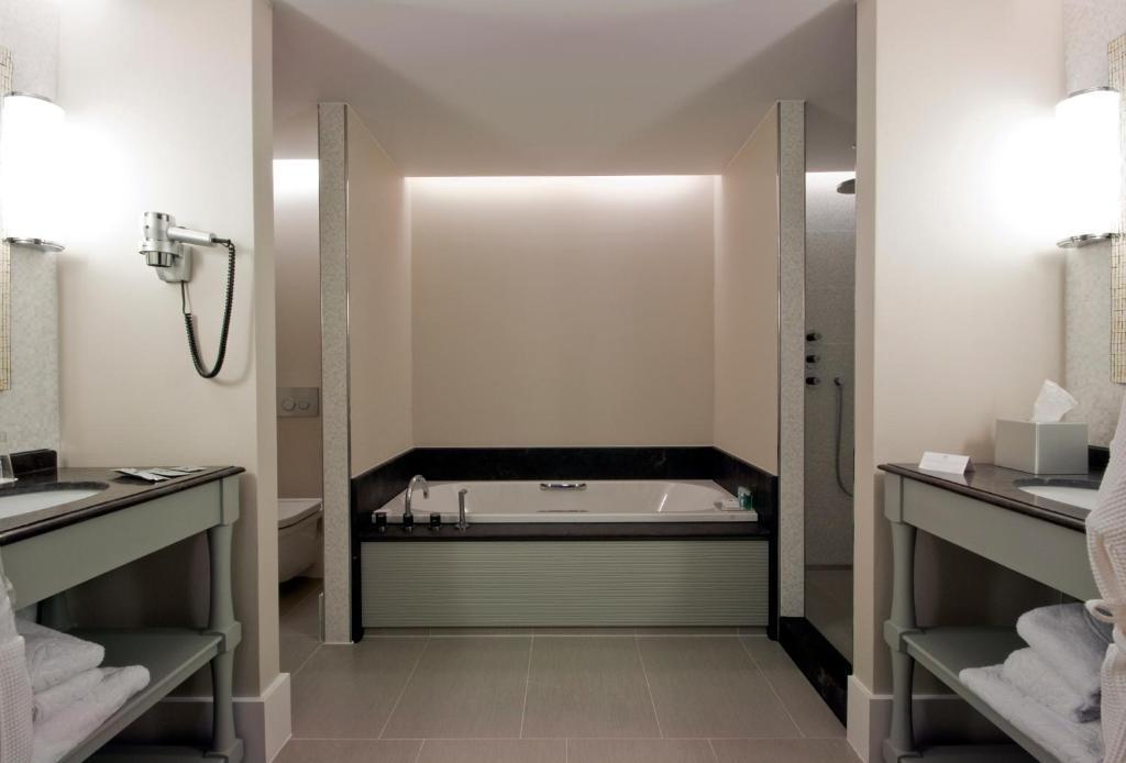 La Reserve Resort 5*